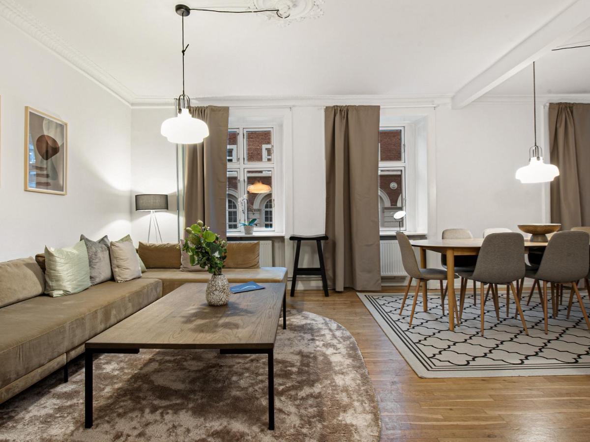 Sanders Stage - Enchanting Four-Bedroom Apartment Near Nyhavn København Ngoại thất bức ảnh